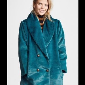 Yumi Kim teal/blue faux fur coat Size M🌲